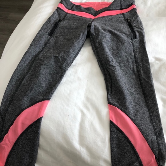 Lululemon leggings - Picture 1 of 2